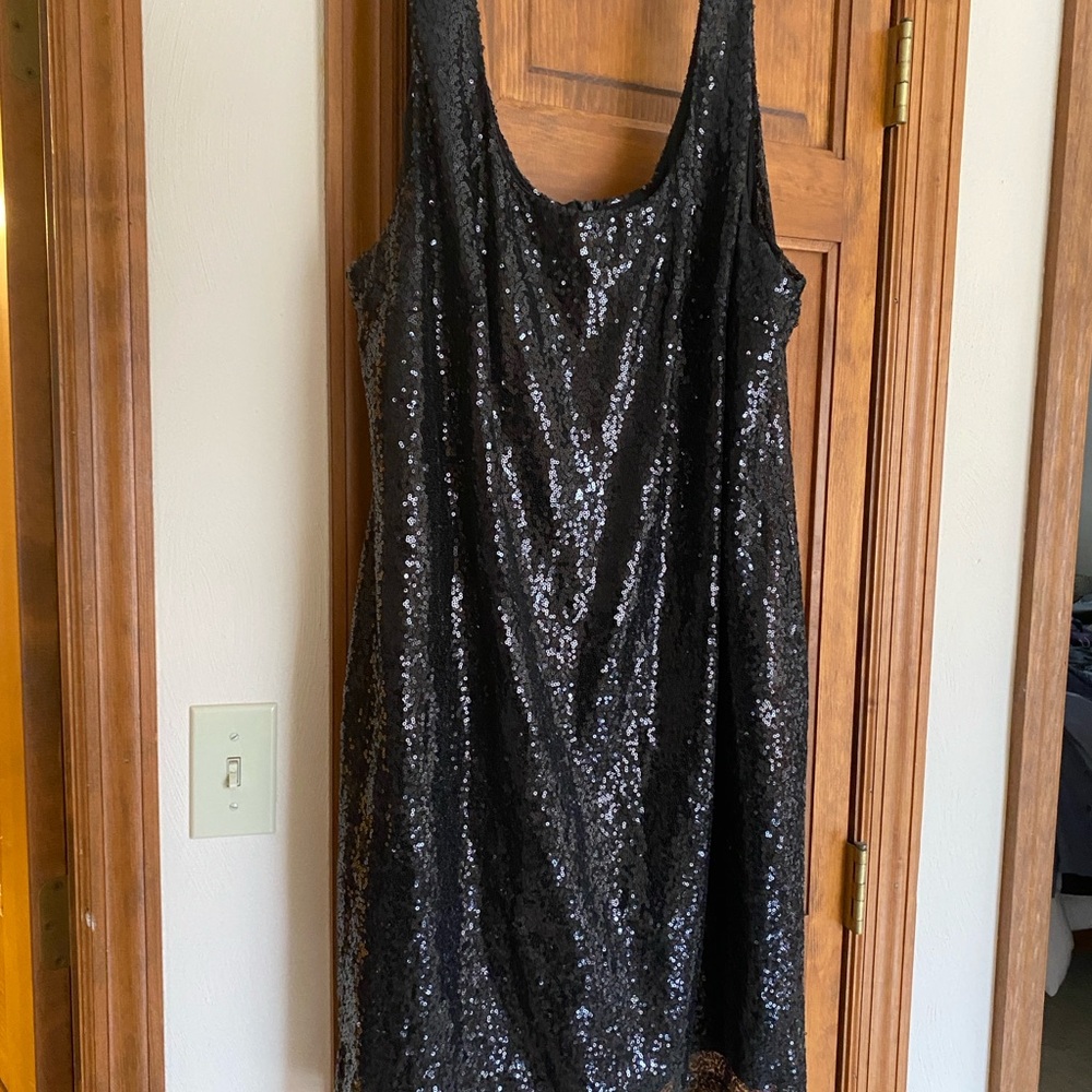 Elegant Black Sequin Dress